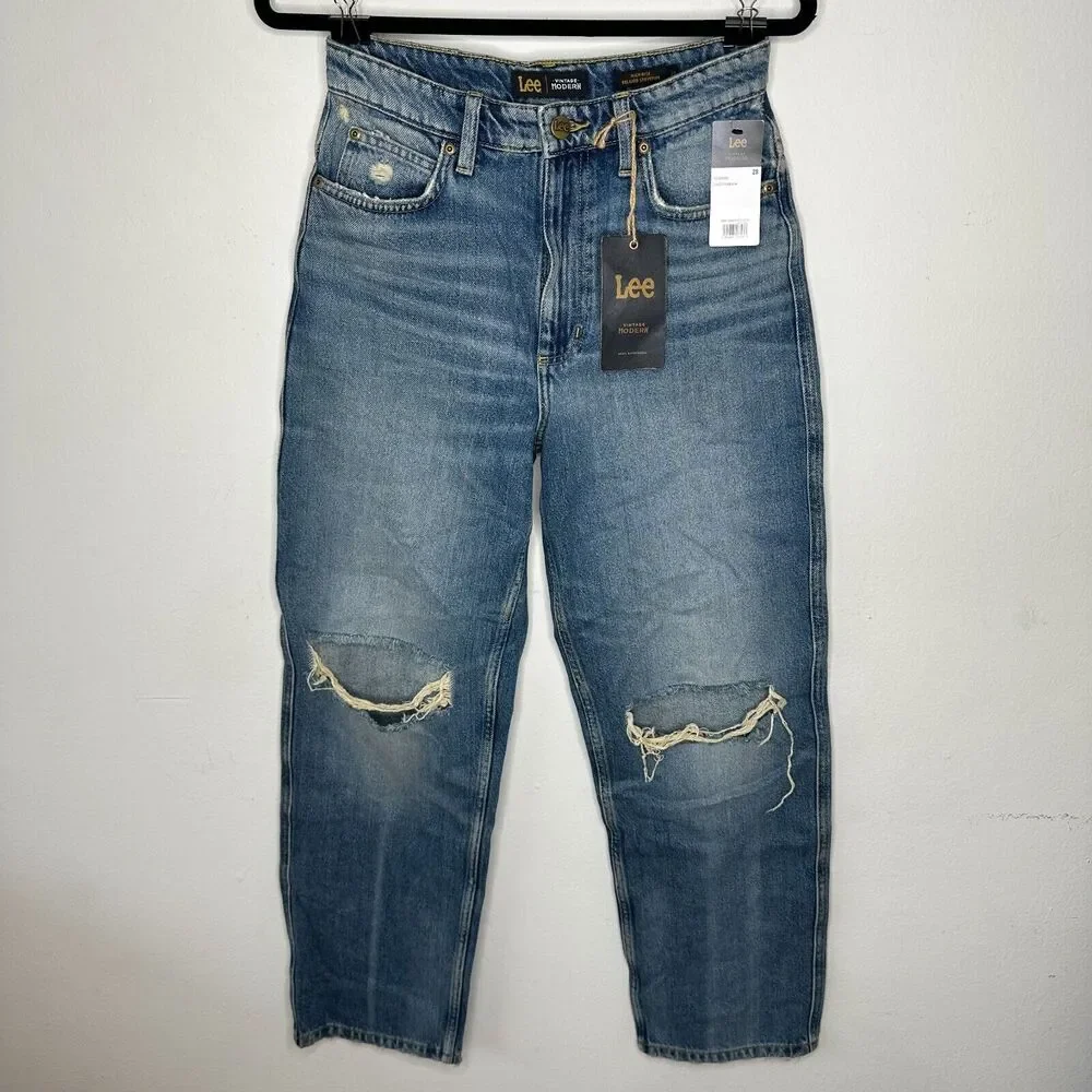 NWT Lee Vintage Medium Blue Wash High Rise Relaxed Stovepipe Distressed Jeans 28